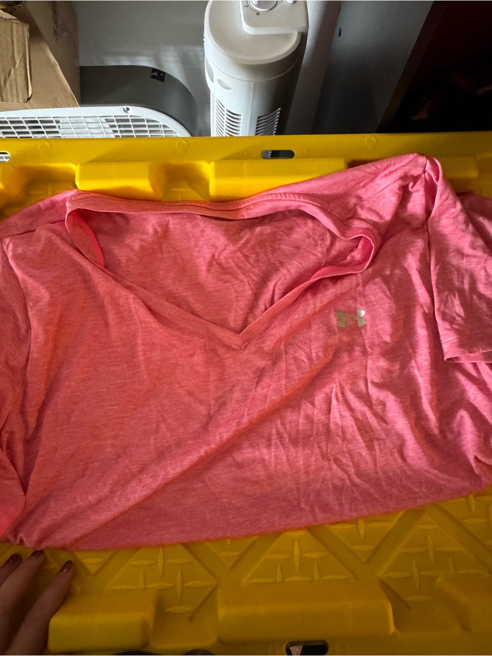 Under Armour Women’s Heather Pink V-Neck Performance Tee